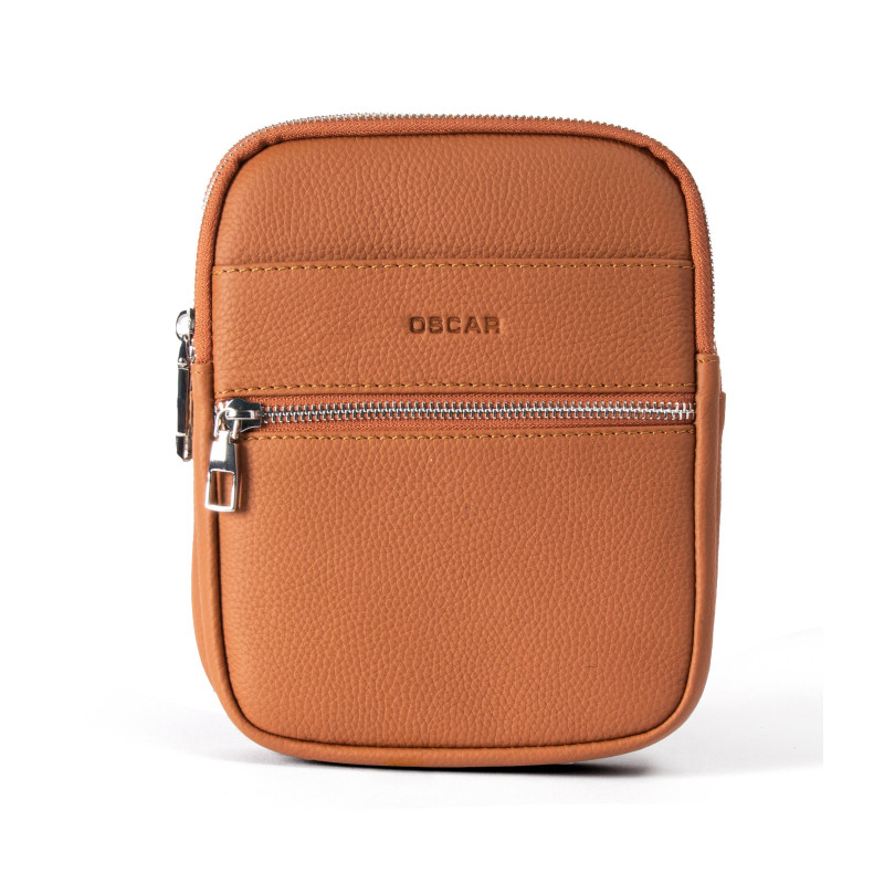 OSCAR Men’s Camel Leather Zippered Backpack OSCAR Men’s Camel Leather Zippered Backpack